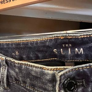 White House Black Market Crop jeans!  Size 8. Worn once!  Like new!